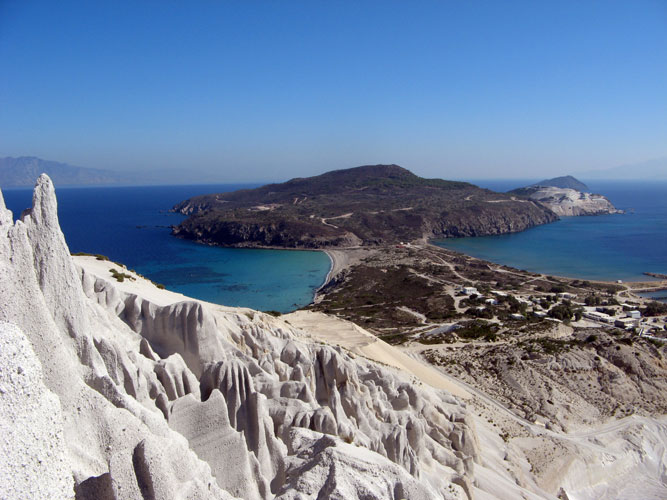 Boat day trip to islet Giali