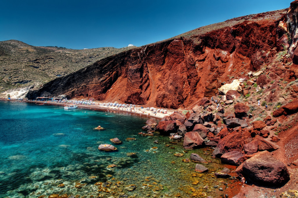 Red beach (gr. Kokkini Paralia)